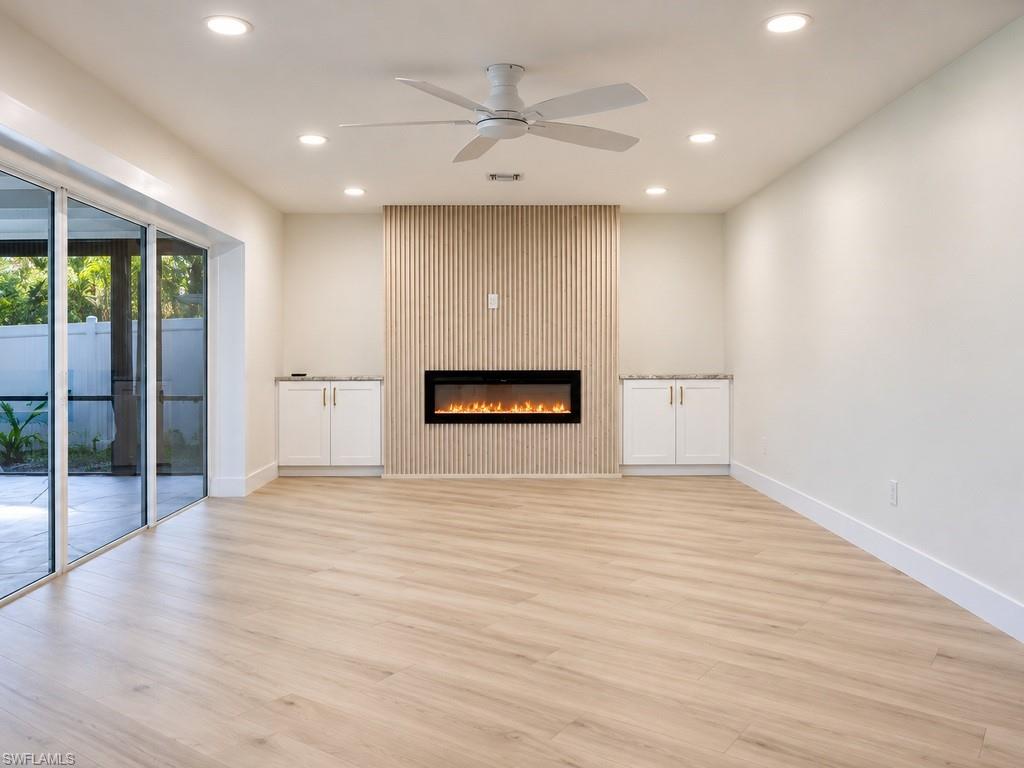5687 Eichen Cir E Property Photo 24