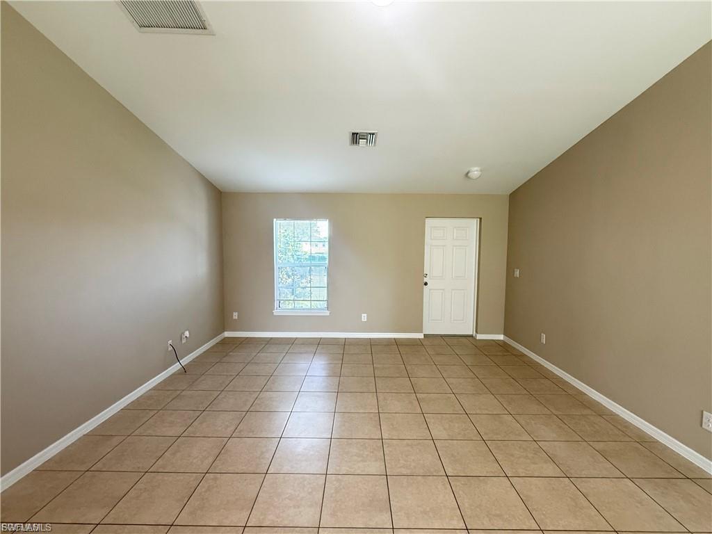 1727 Nw 15th St Property Photo 2