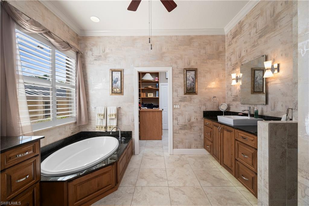 48 Colony Point Dr Property Photo 26