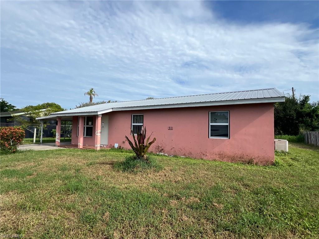 311 W El Paso AVE Property Photo 1