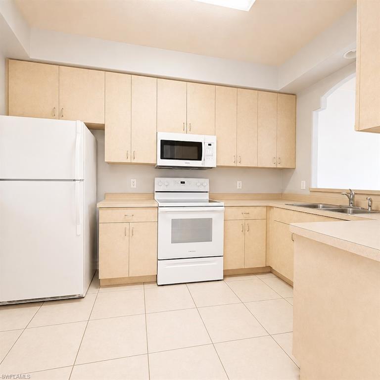 1126 Sw 47th Ter 103 Property Photo 4