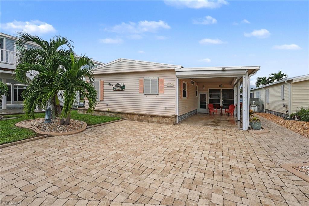 17620 Bryan Ct Property Photo 2
