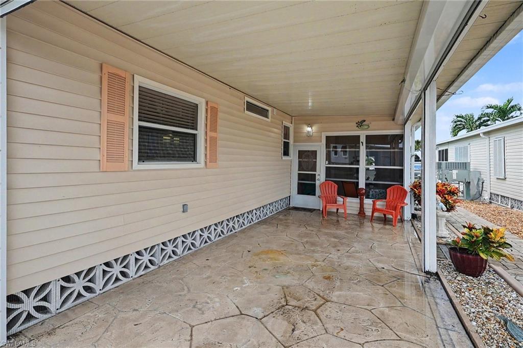 17620 Bryan Ct Property Photo 4