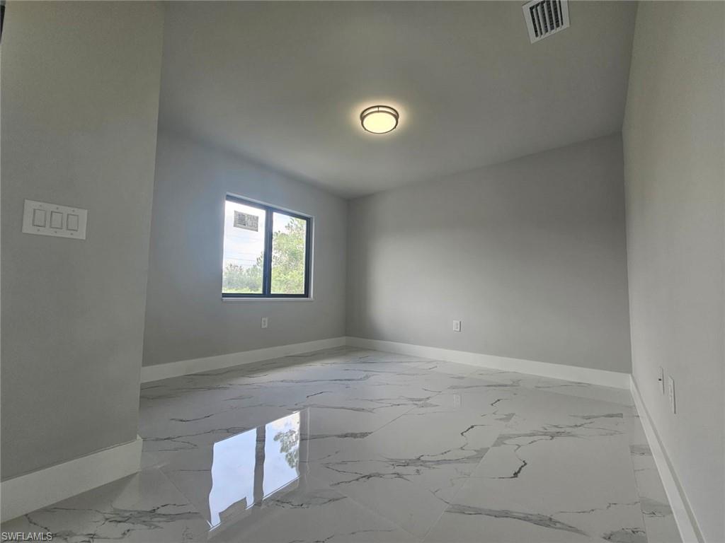 1102 Poinsettia Ave Property Photo 11