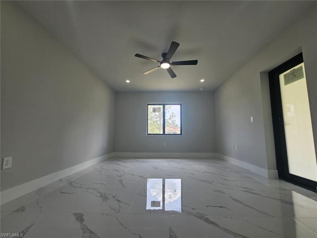 1102 Poinsettia Ave Property Photo 17