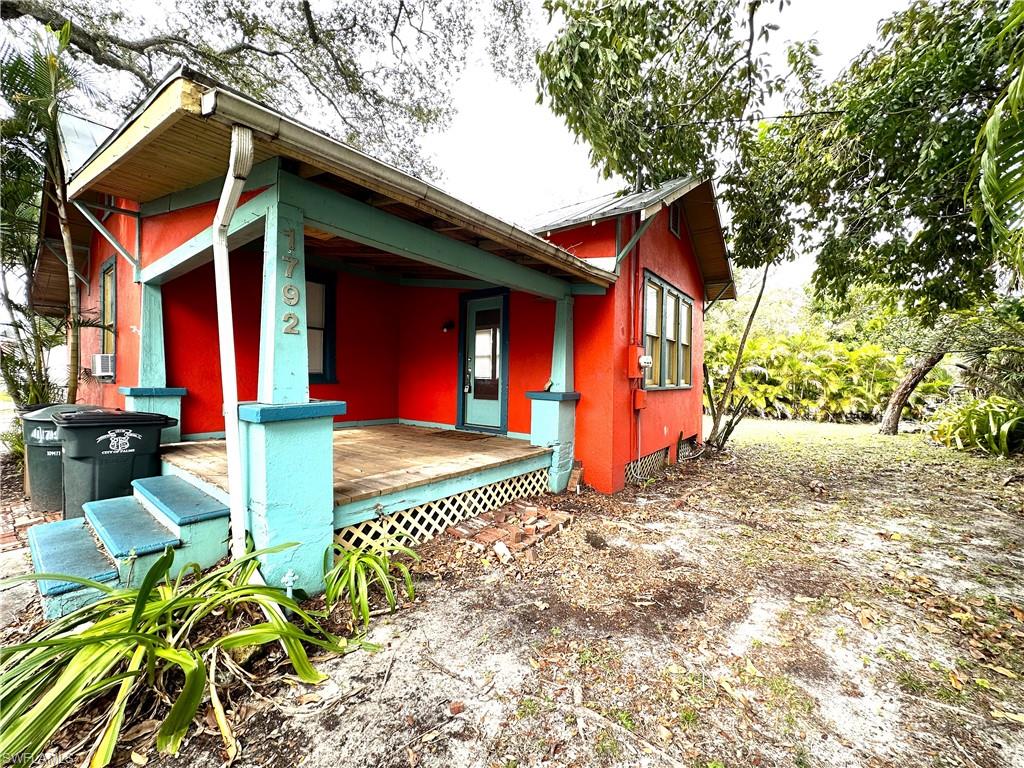 1792 Hough ST Property Photo 1