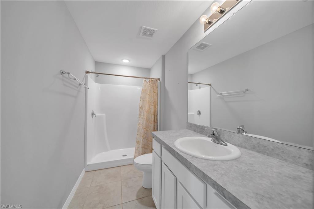 2617 53rd St W Property Photo 13