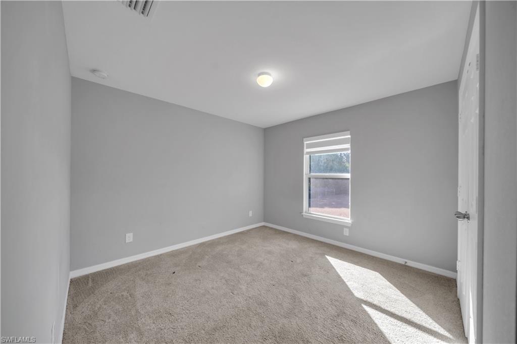2617 53rd St W Property Photo 16