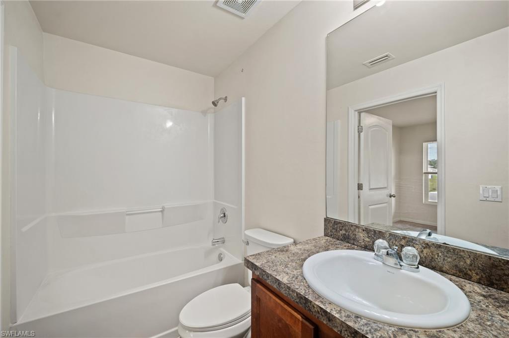 18321 Gibraltar Ln Property Photo 13