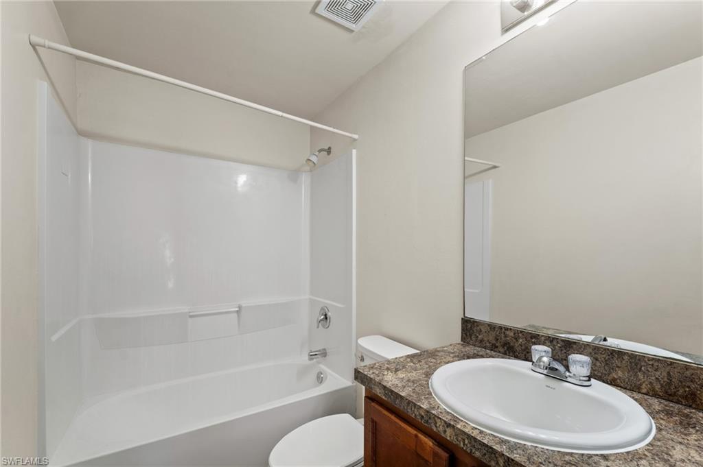 18321 Gibraltar Ln Property Photo 17