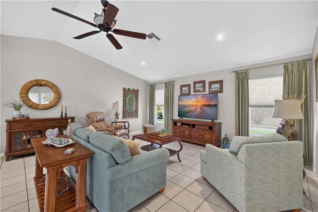 7585 Eaglet Ct Property Photo 18
