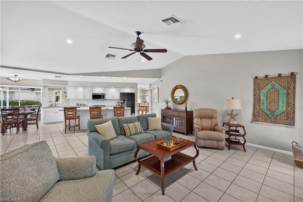 7585 Eaglet Ct Property Photo 21