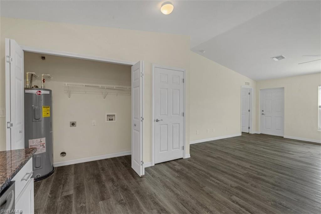 3113 Pebble Ln Property Photo 8
