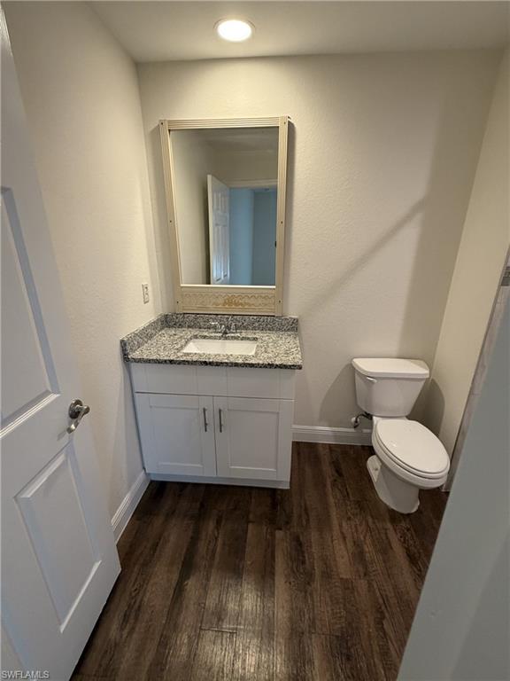 9018 Penny Cir Property Photo 5