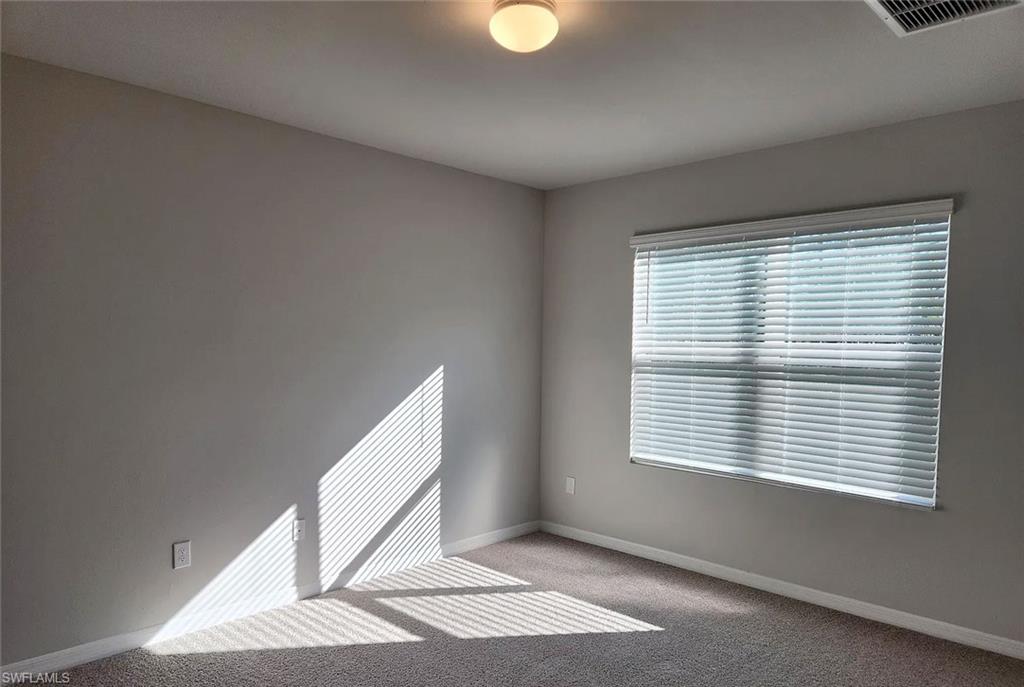 20580 Charles St Property Photo 10
