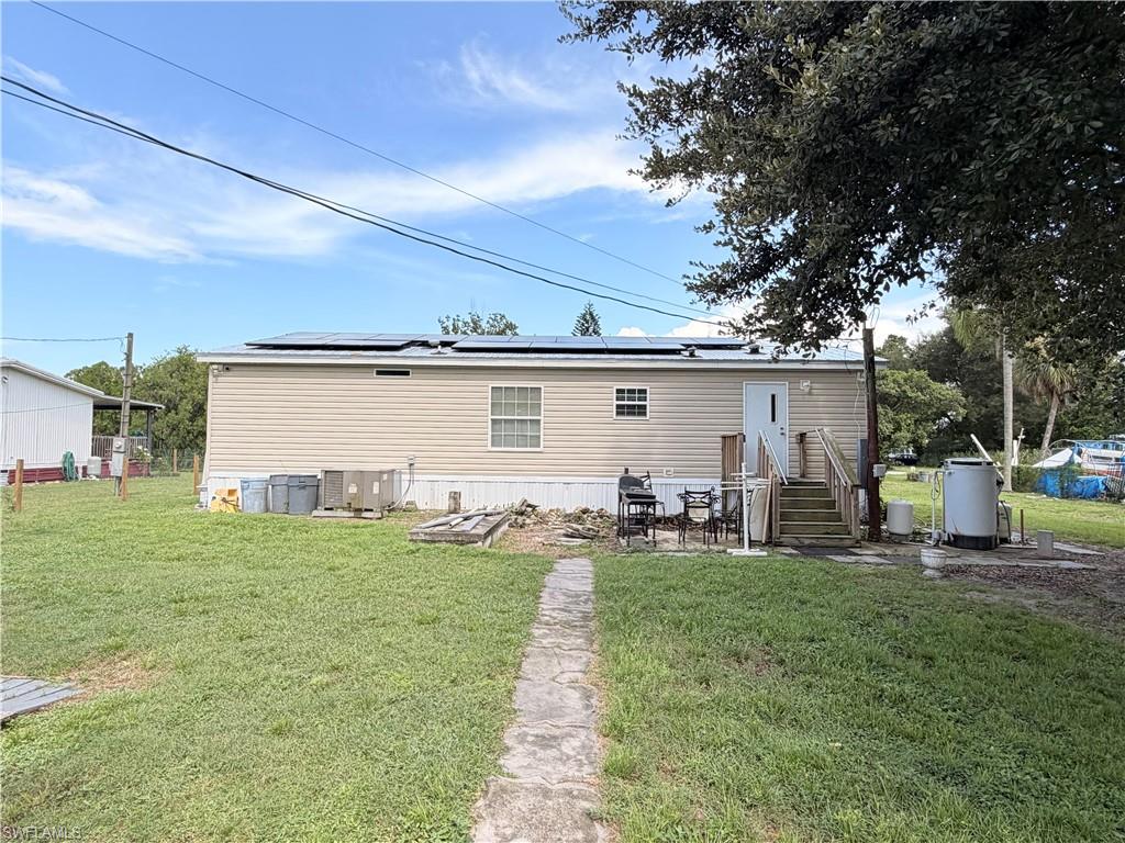 8240 Penny Dr Property Photo 3