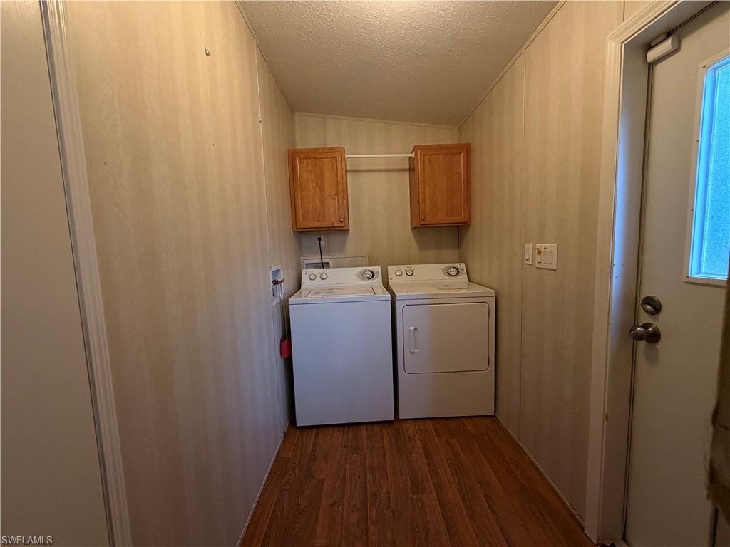 8240 Penny Dr Property Photo 14