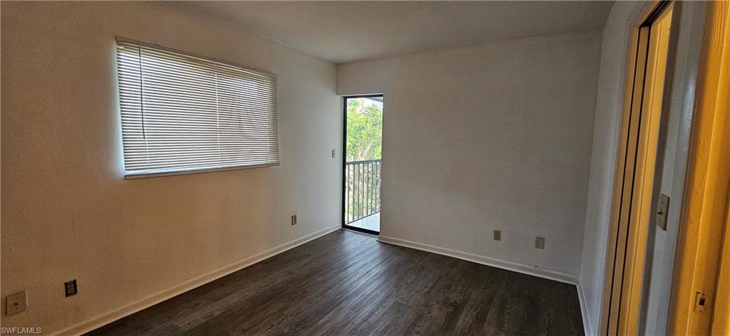 4904 Vincennes Ct 209 Property Photo 11