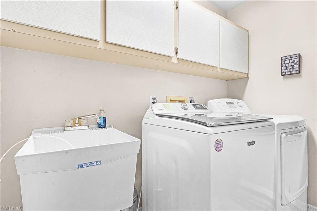 4220 Glasgow Ct Property Photo 20