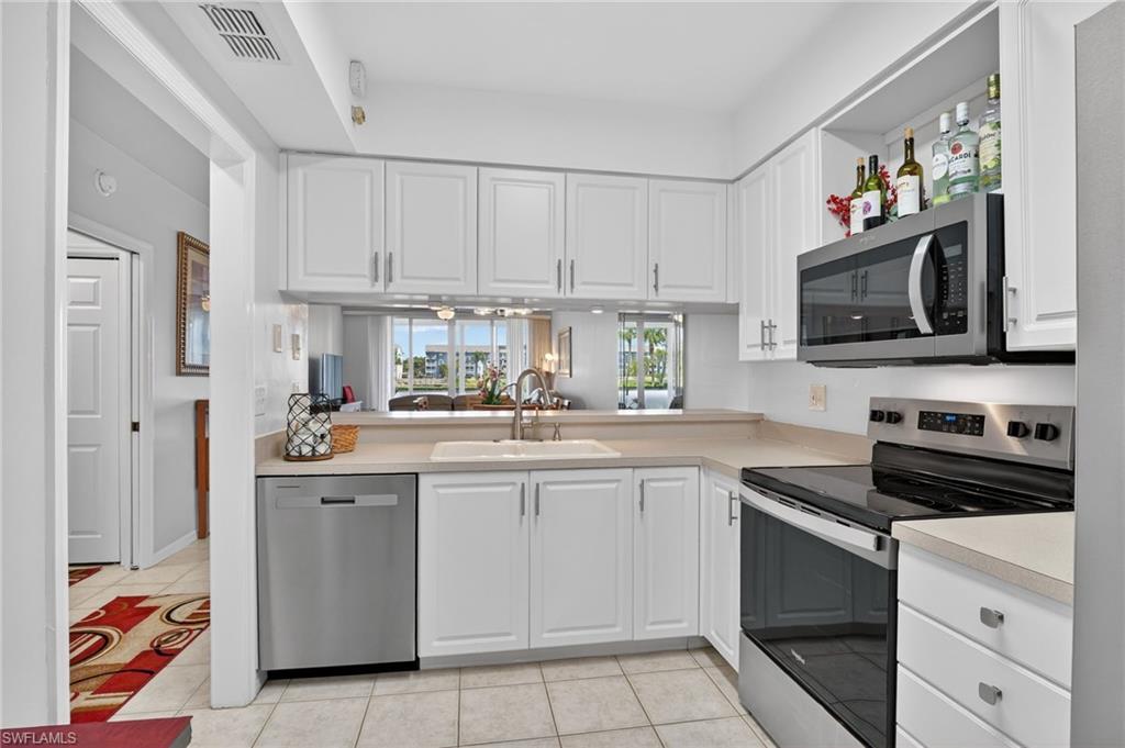 14771 Hole In 1 Cir 106 Property Photo 10