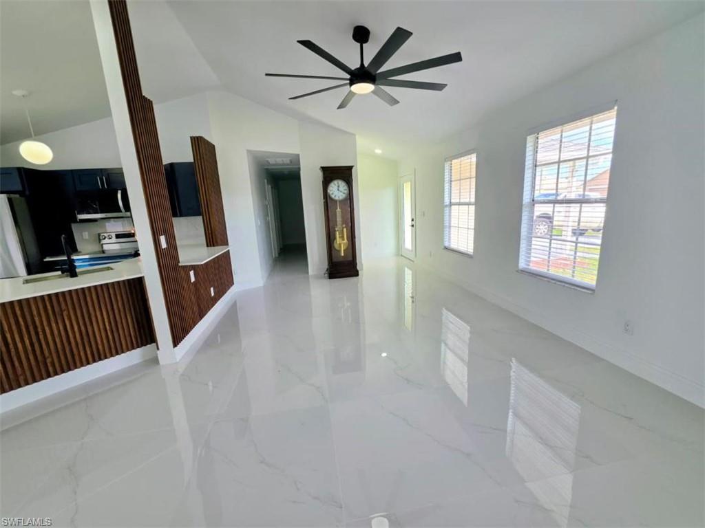 626 Sw 25th Ter Property Photo 14