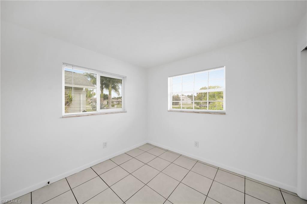 1207 Se 40th Ter Property Photo 12