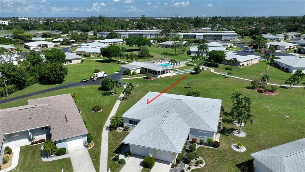 8524 Dominican Ct Property Photo 3