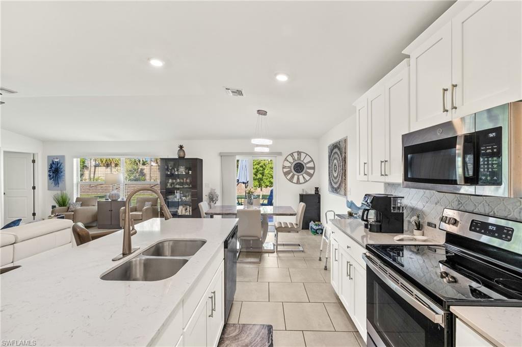 3813 Treasure Oak Way Property Photo 12