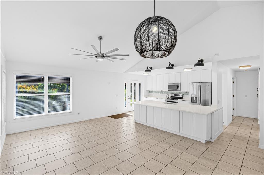 15064 Cloverdale Dr Property Photo 9