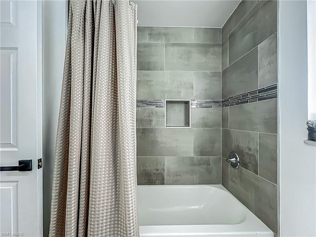 1428 Vendome Ct Property Photo 39