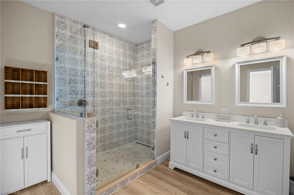 9049 Spring Mountain Way Property Photo 27
