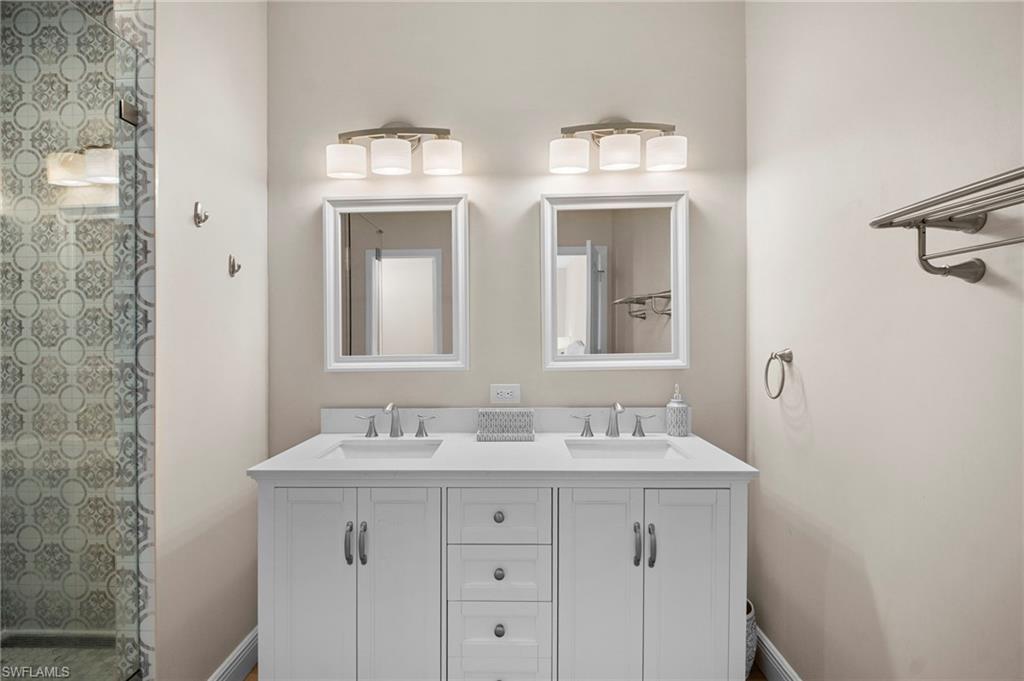 9049 Spring Mountain Way Property Photo 28