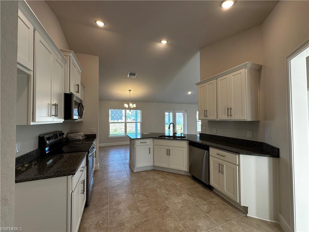 3345 Andalusia Blvd Property Photo 10
