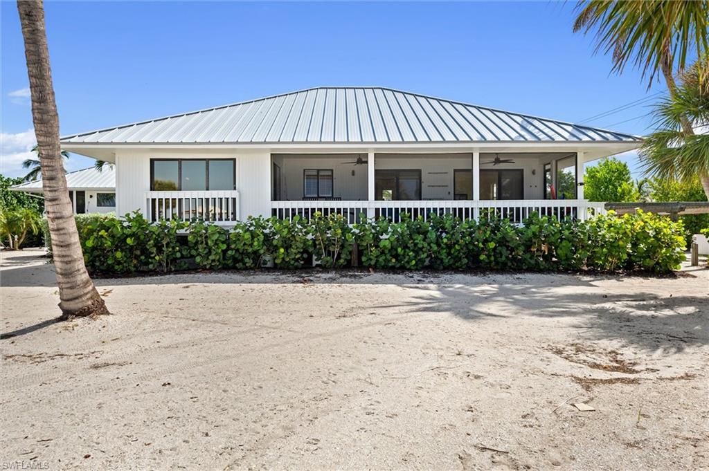 3 Beach Homes Property Photo 5