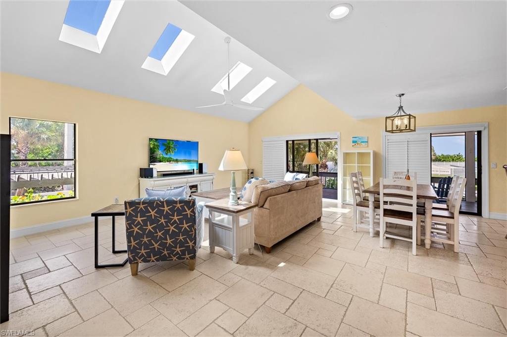 3 Beach Homes Property Photo 7