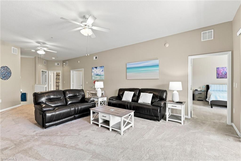 9265 Belleza Way 204 Property Photo 3