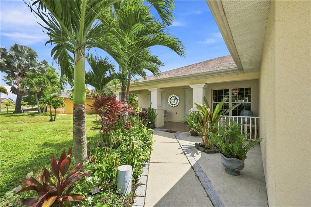 1143 Nw 19th Pl Property Photo 3