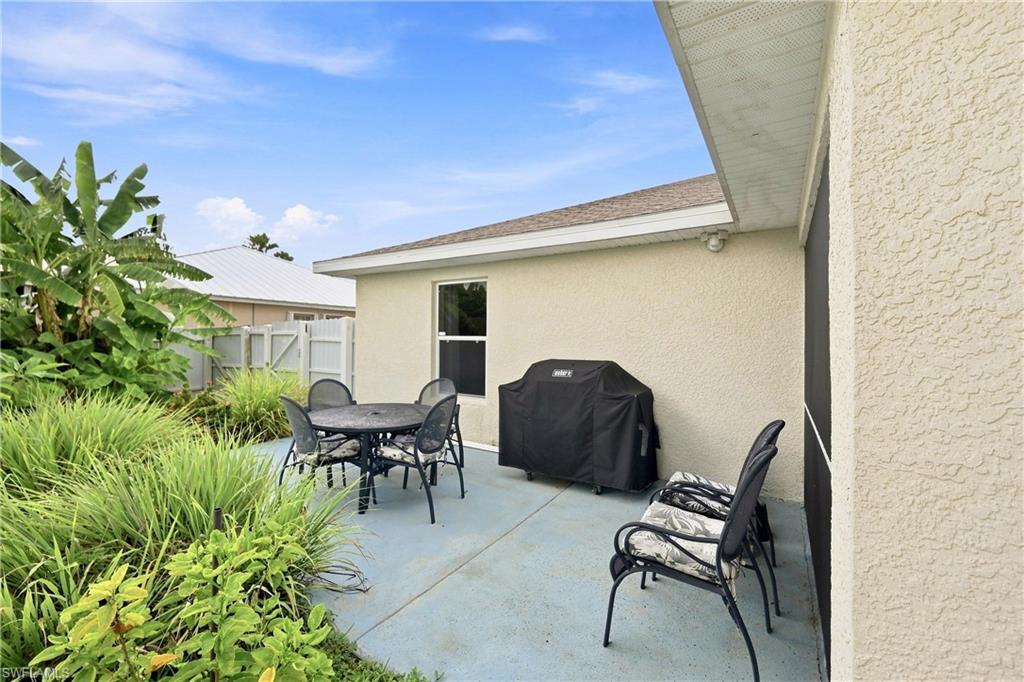 1143 Nw 19th Pl Property Photo 30