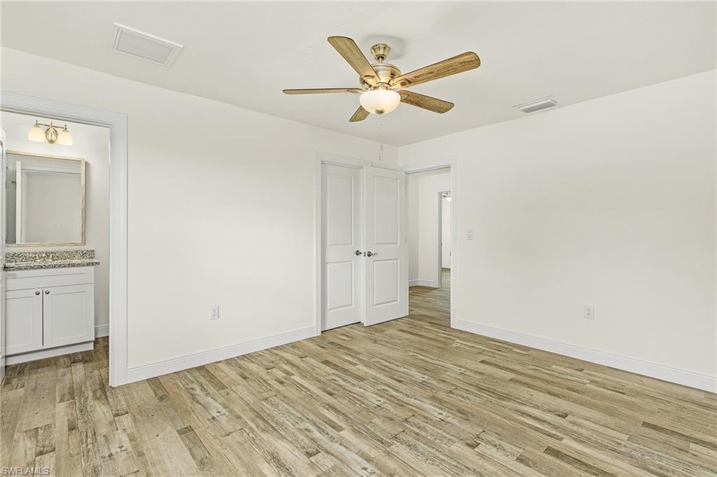 2301 Ne 8th Pl Property Photo 2