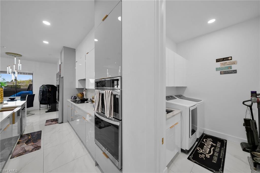 1112 Chiquita Blvd N Property Photo 11