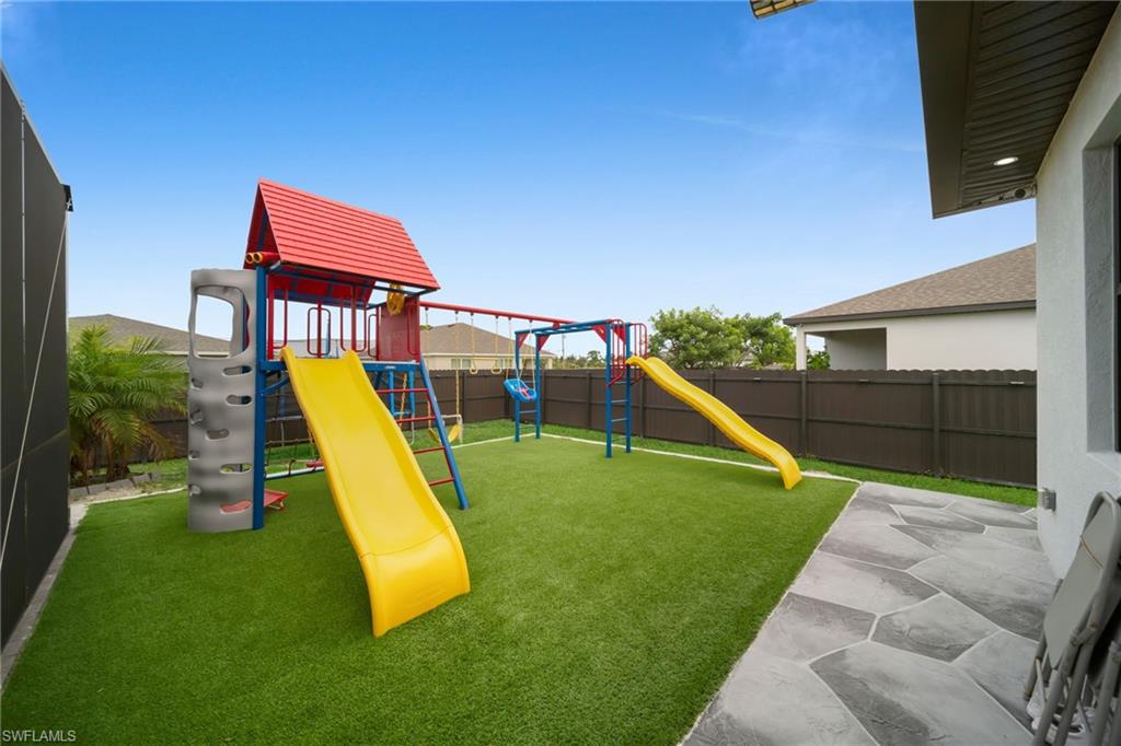 1112 Chiquita Blvd N Property Photo 38