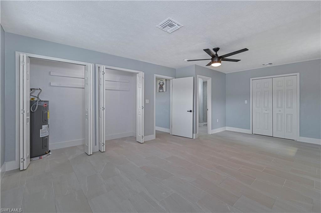 13820 1st St Property Photo 13