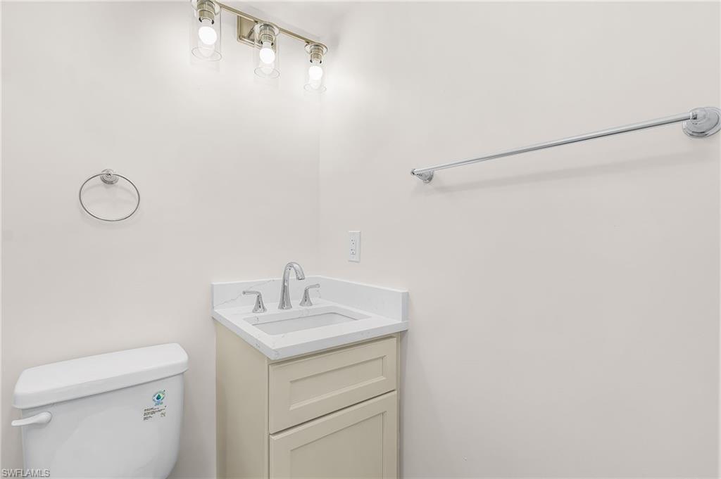 7400 Estero Blvd 123 Property Photo 10