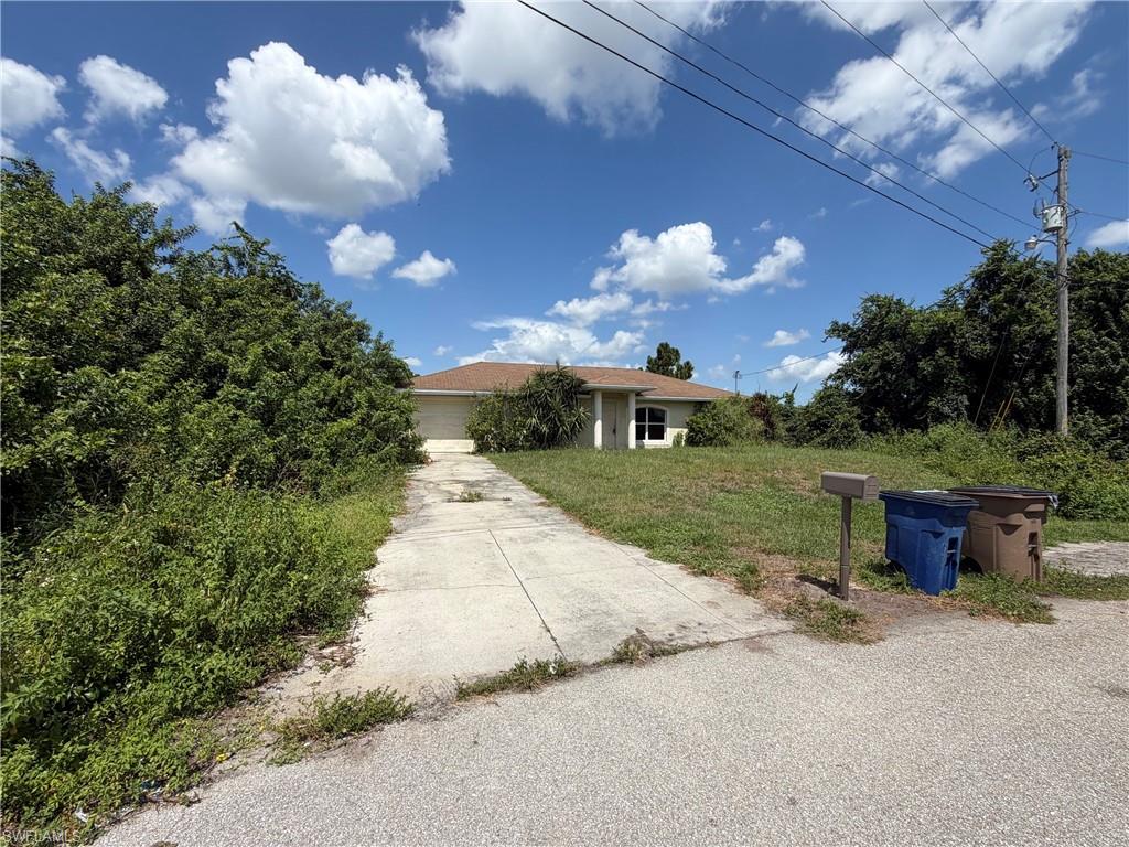 367 Peerless St Property Photo 2