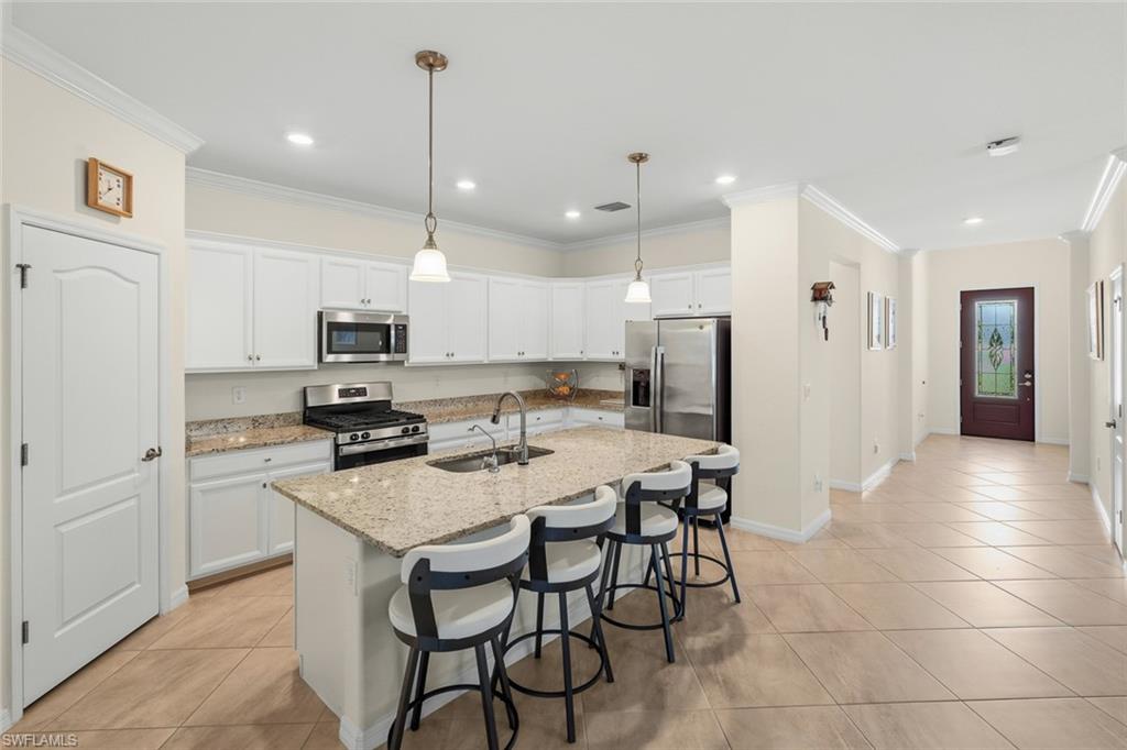 17556 Corkwood Bend Trl Property Photo 4
