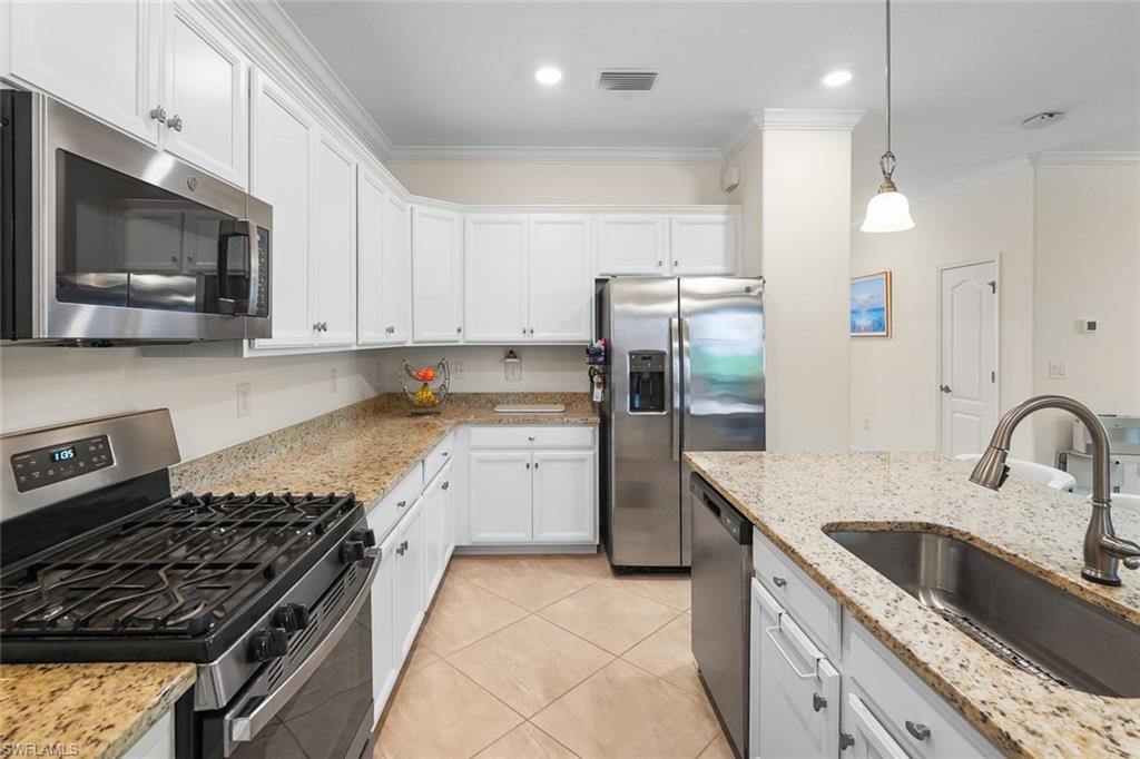 17556 Corkwood Bend Trl Property Photo 9