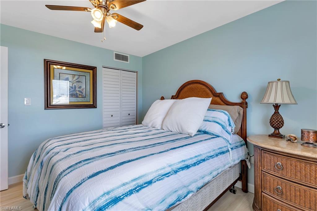 1500 Park Beach Cir 3b Property Photo 16