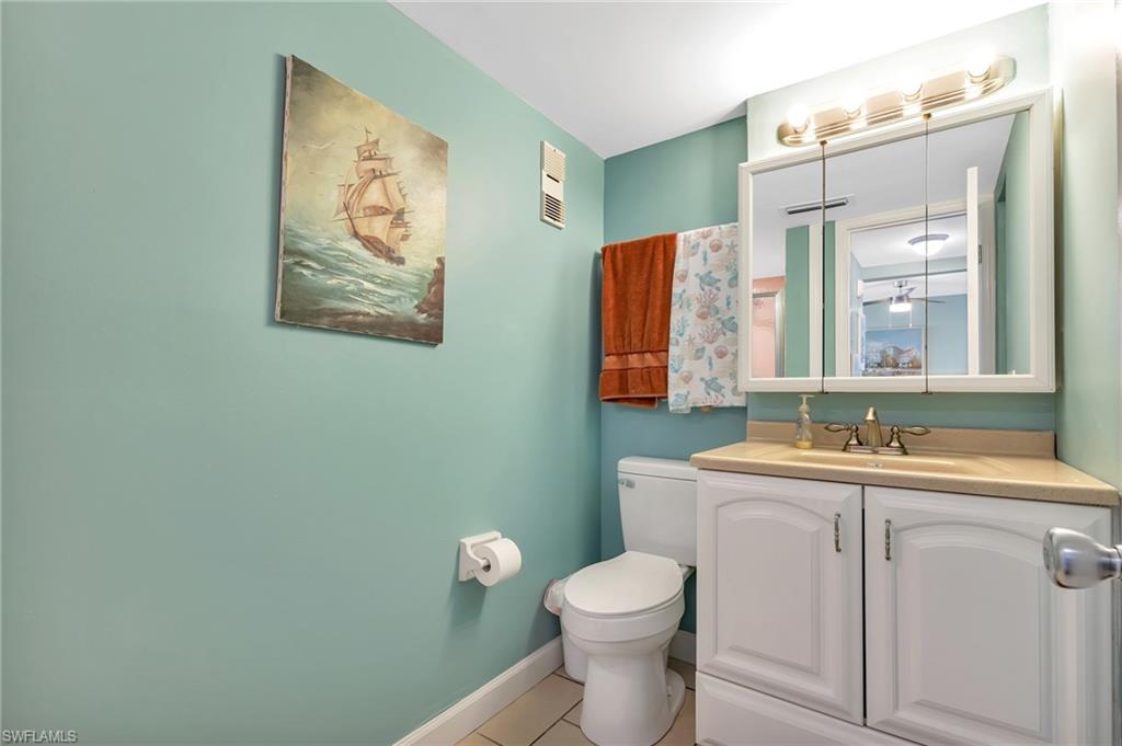 1500 Park Beach Cir 3b Property Photo 17