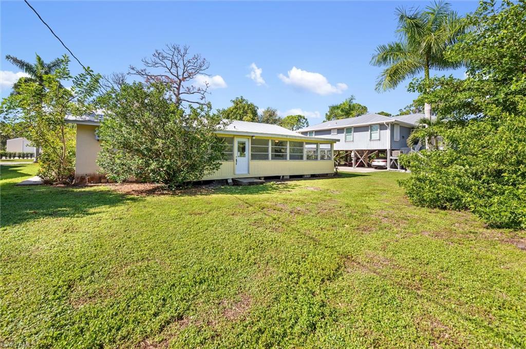 3680 Mango St Property Photo 3