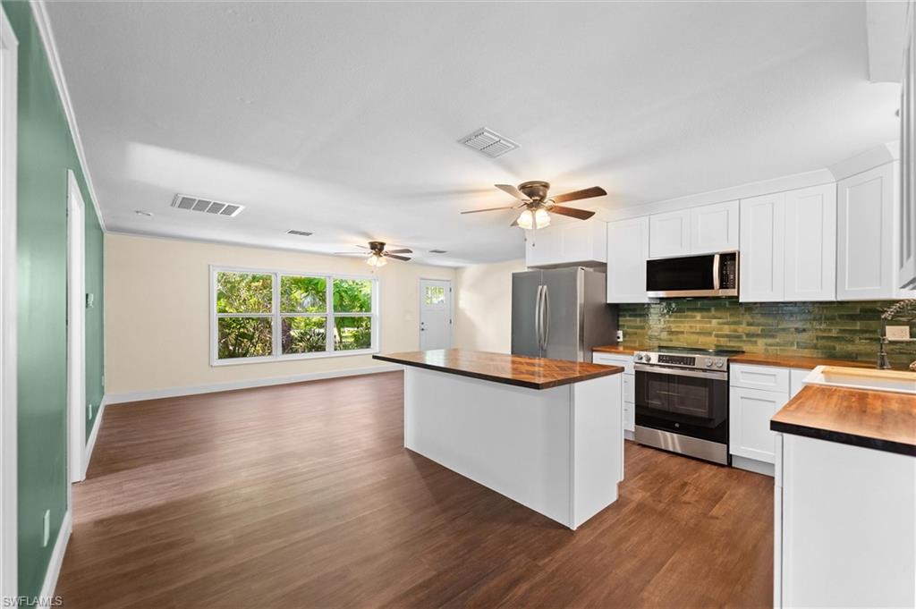 3680 Mango St Property Photo 17